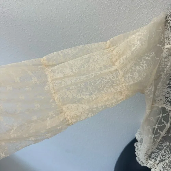 Vintage Stan Herman Babydoll style Sheer Lace Tie-Front Blouse - Cream - Picture 5 of 14